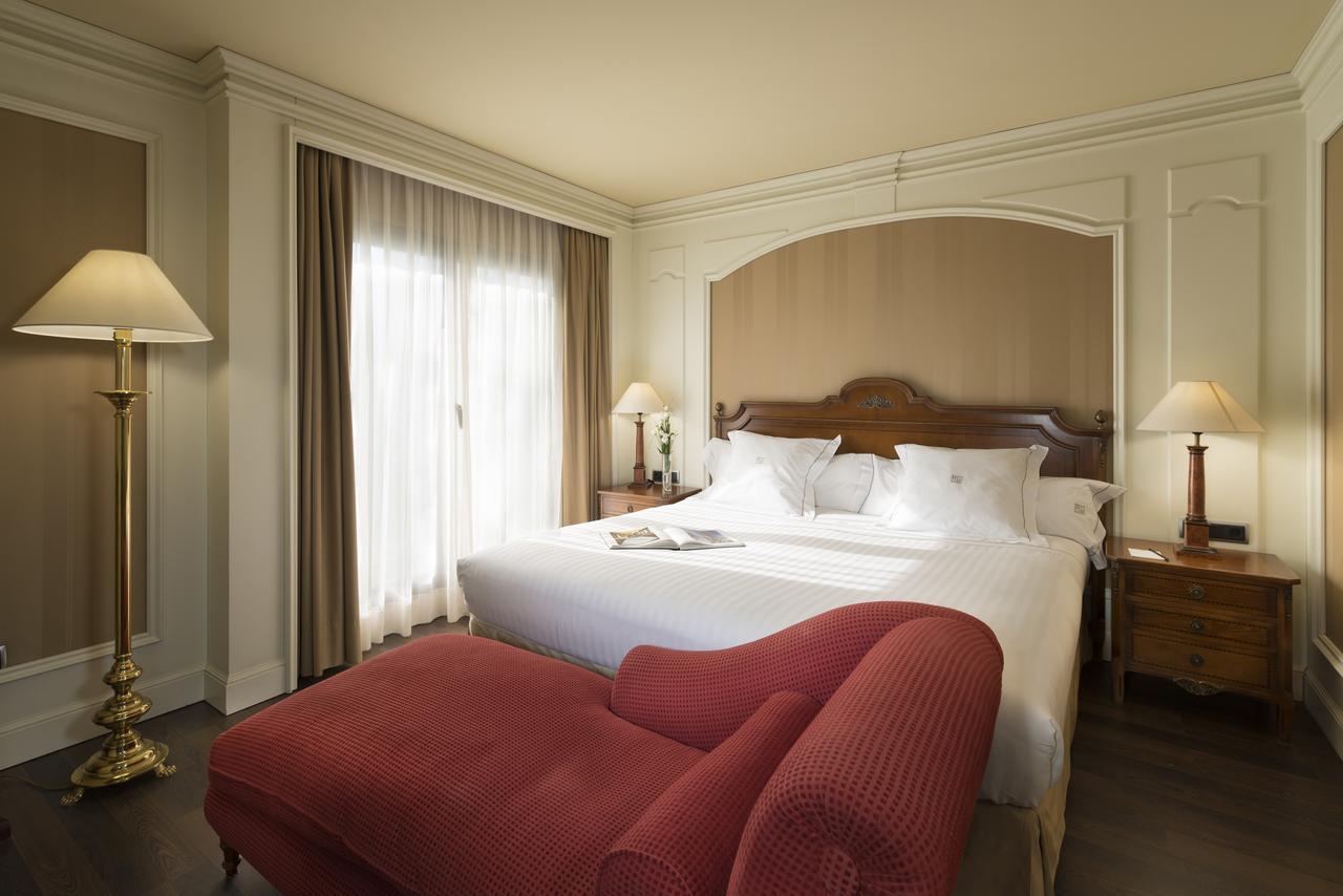 Junior Suite Superior city view